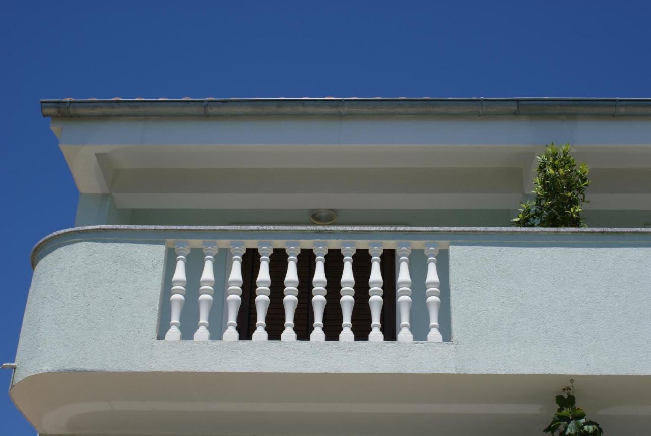 Apartments Jurjevic Petrčane Oda fotoğraf
